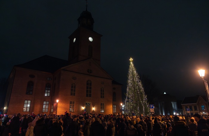 Julegrantenning 27_11_25