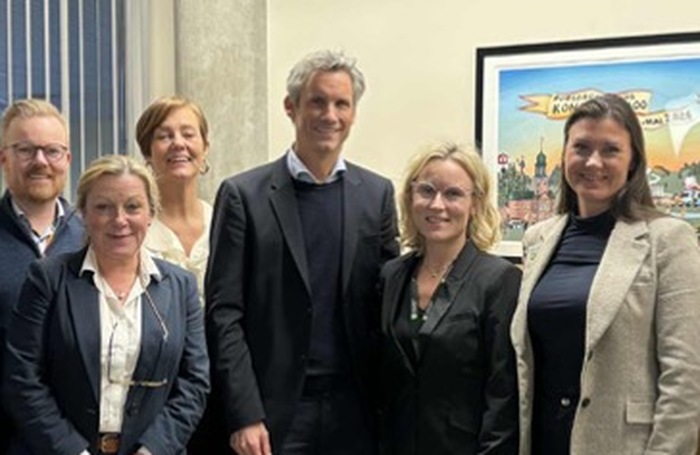 NHO-direktør på besøk: Samarbeid og felles utfordringer i fokus